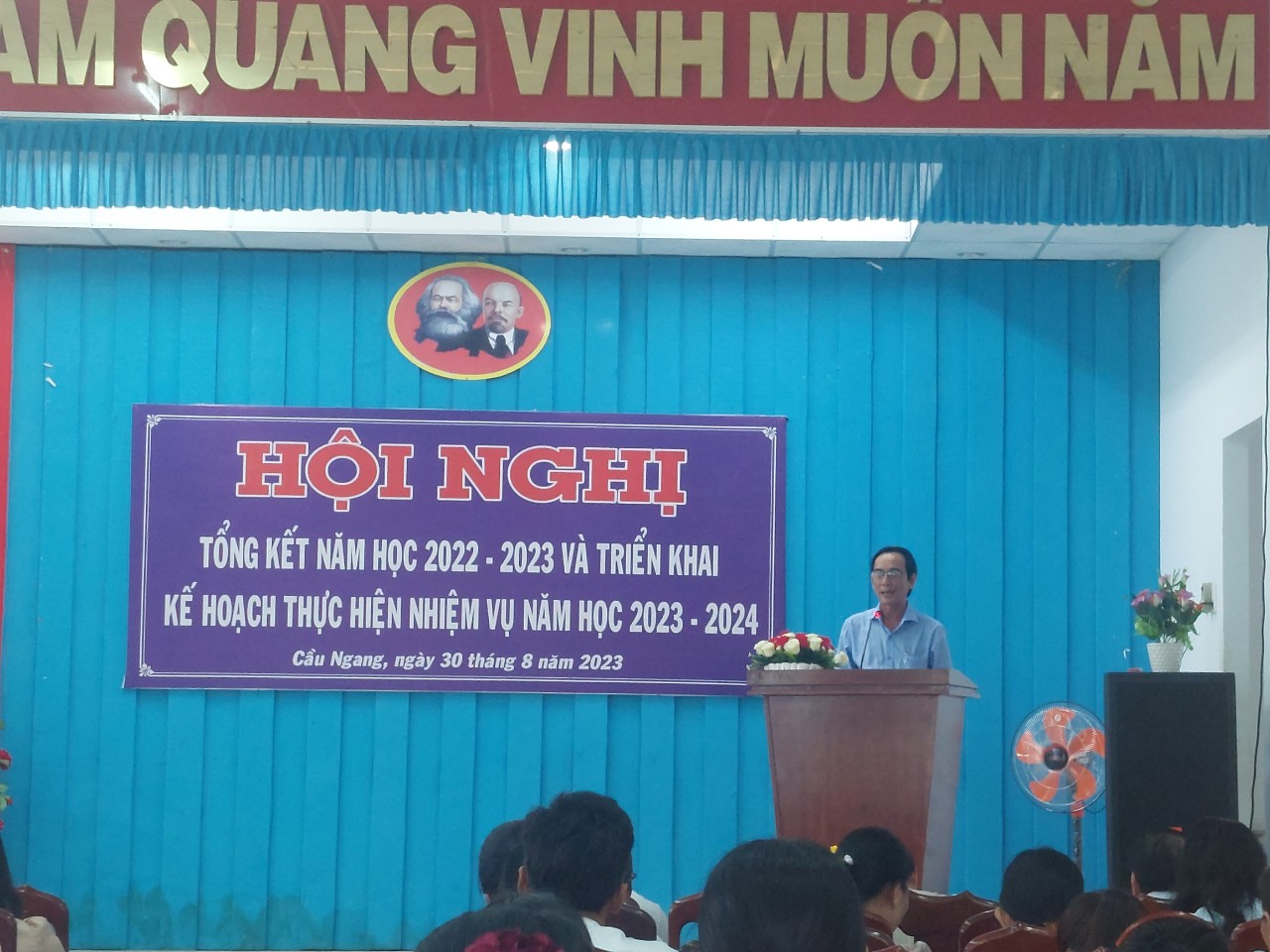 Đ/c: Nguyễn Văn Ngà - Chủ tịch UBND huyện Cầu Ngang - Phát biểu chỉ đạo tại Hội nghị